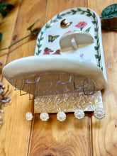 Load image into Gallery viewer, #1 Large Jewlery Altar