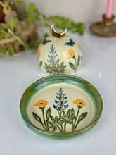 Load image into Gallery viewer, #21 Lupine &amp; Poppy Butter Dome
