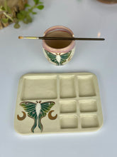 Load image into Gallery viewer, #83 Luna Moth Garden Paint Palette Set
