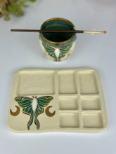 Load image into Gallery viewer, #87 Luna Moth &amp; Vine Paint Palette Set

