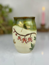 Load image into Gallery viewer, #75 Bleeding Heart Tumbler Cup
