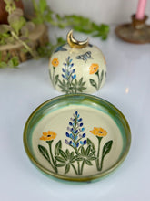 Load image into Gallery viewer, #22 Lupine &amp; Poppy Butter Dome
