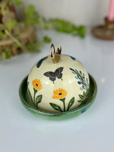 Load image into Gallery viewer, #21 Lupine &amp; Poppy Butter Dome
