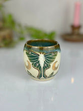 Load image into Gallery viewer, #87 Luna Moth &amp; Vine Paint Palette Set
