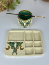 Load image into Gallery viewer, #85 Luna Moth Garden Paint Palette Set
