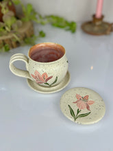 Load image into Gallery viewer, #35 Lily Cappuccino Cup + Lid
